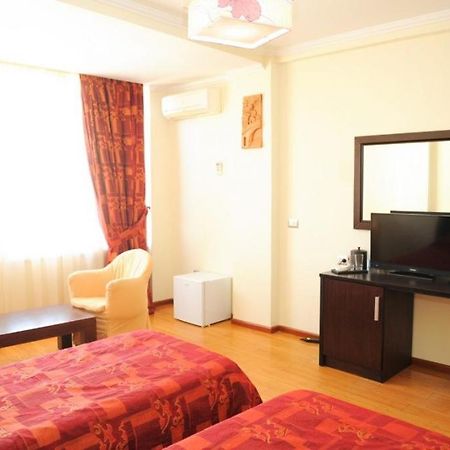 Škalngur Hotel Leonardo מראה חיצוני תמונה