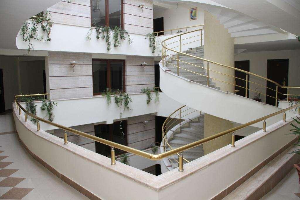 Škalngur Hotel Leonardo שירותים תמונה