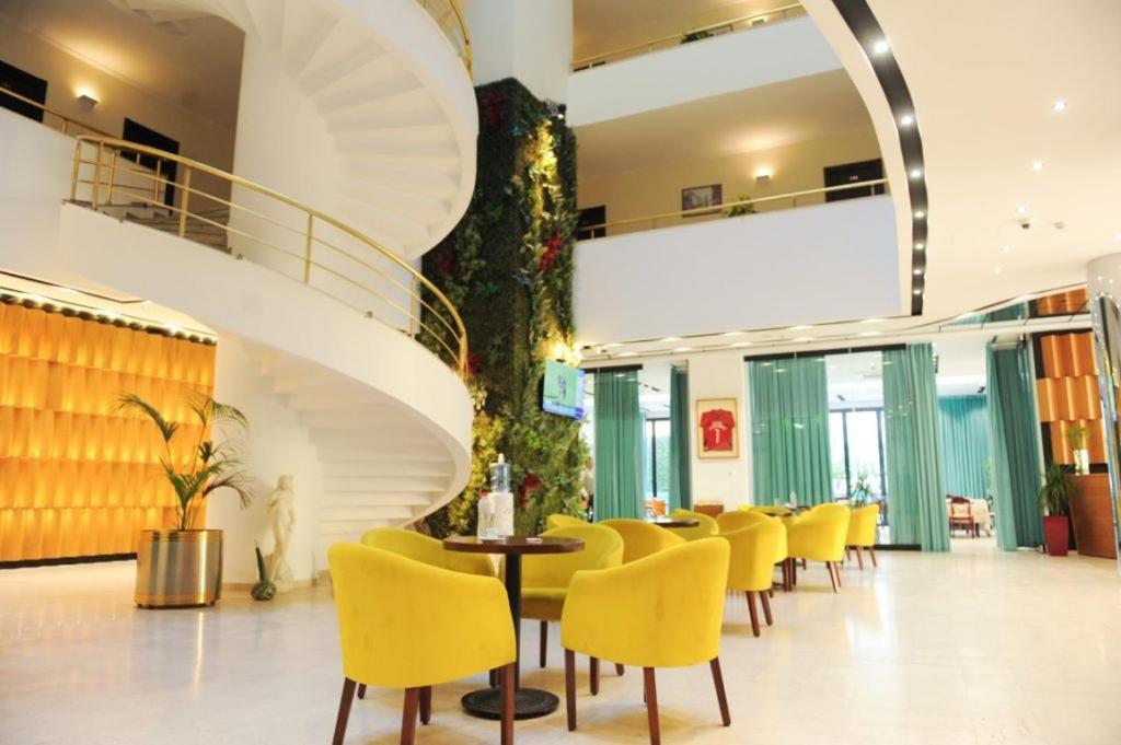 Škalngur Hotel Leonardo מראה חיצוני תמונה