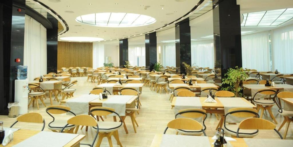 Škalngur Hotel Leonardo מראה חיצוני תמונה
