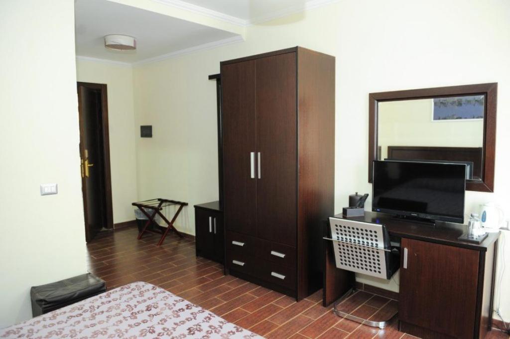 Škalngur Hotel Leonardo מראה חיצוני תמונה